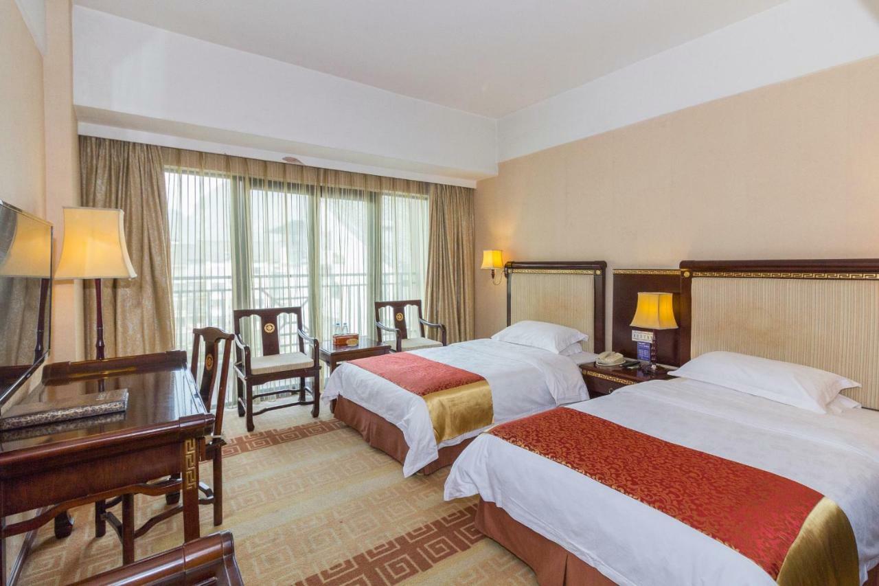 Jasper International Hotel Yangshuo Exterior photo