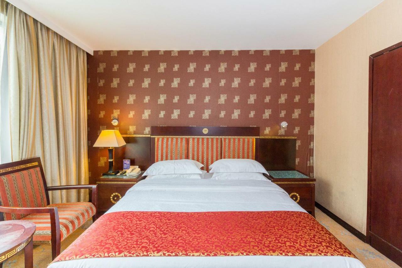 Jasper International Hotel Yangshuo Exterior photo